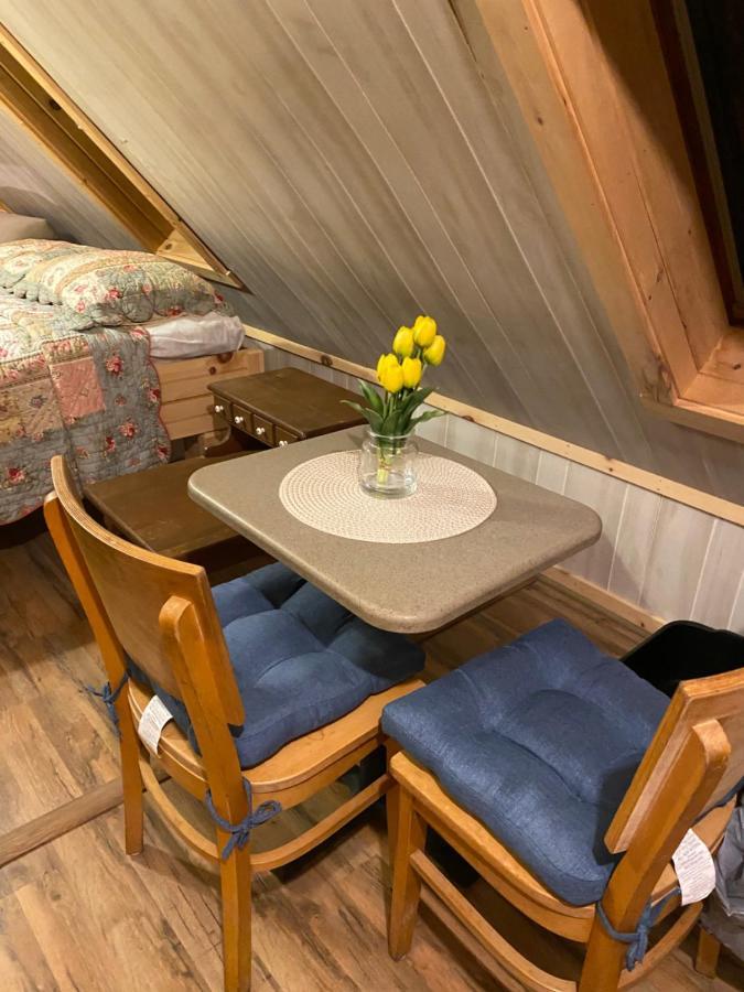 Charming Studio In-Law On Great East Lake Acton Exteriör bild